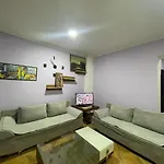 Me Gusta Apartments